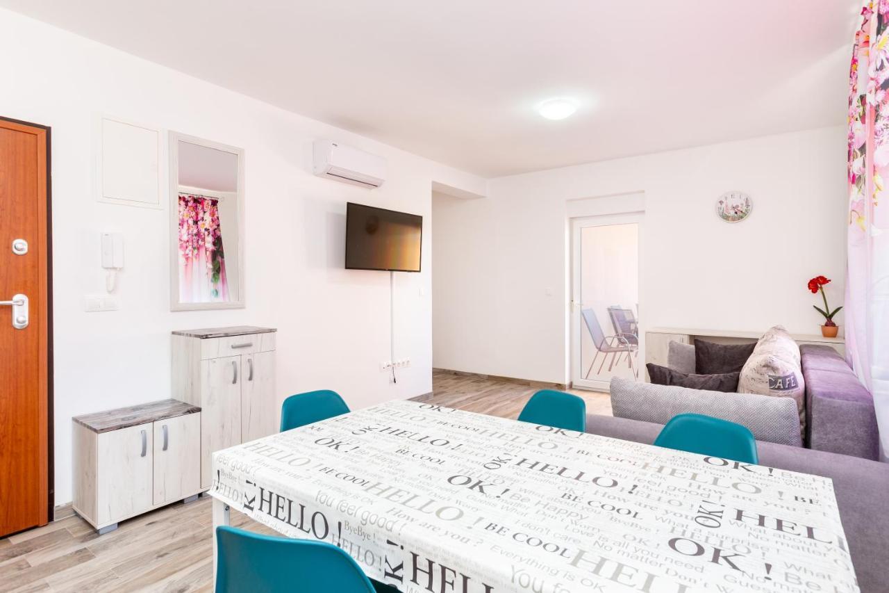 Irina Apartment Медулин Екстериор снимка