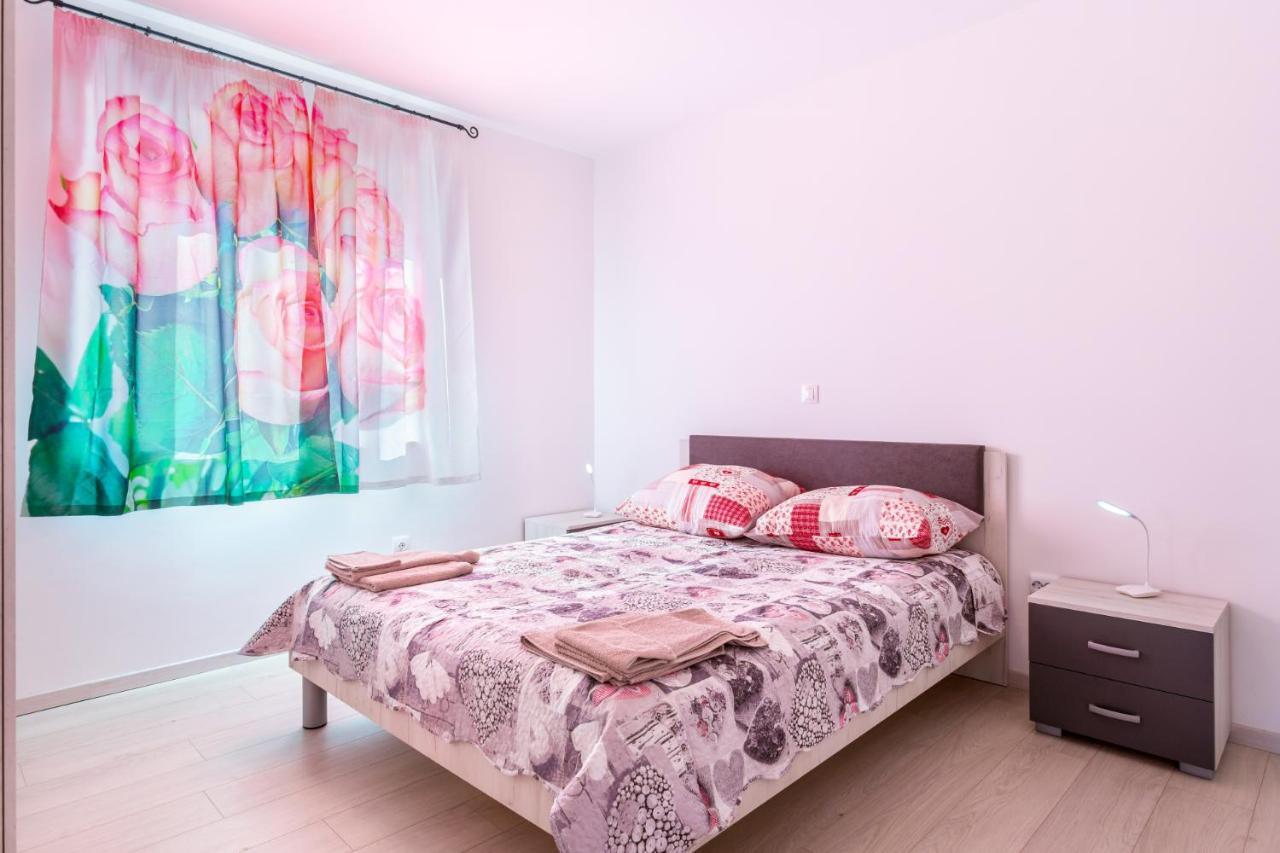 Irina Apartment Медулин Екстериор снимка
