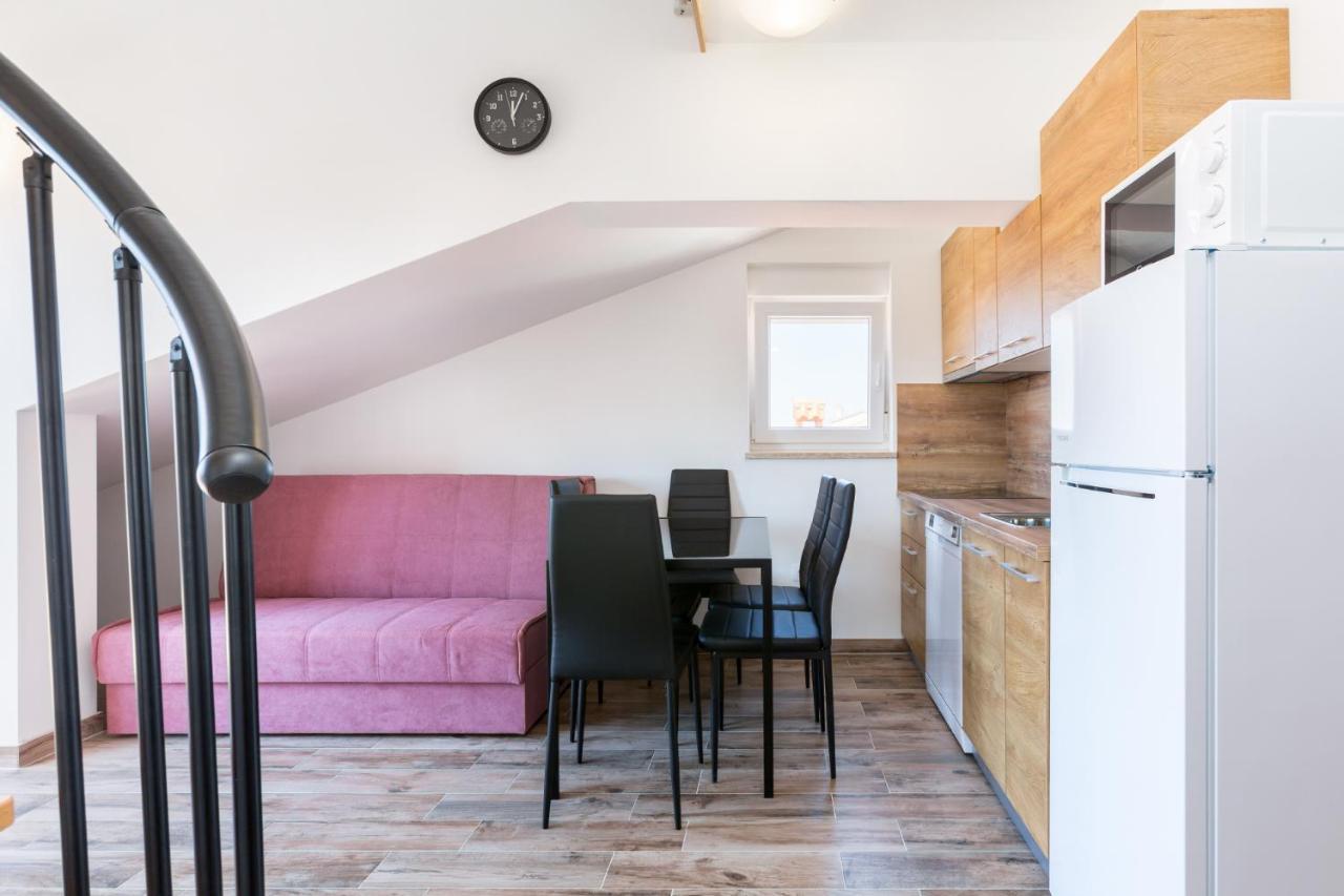 Irina Apartment Медулин Екстериор снимка