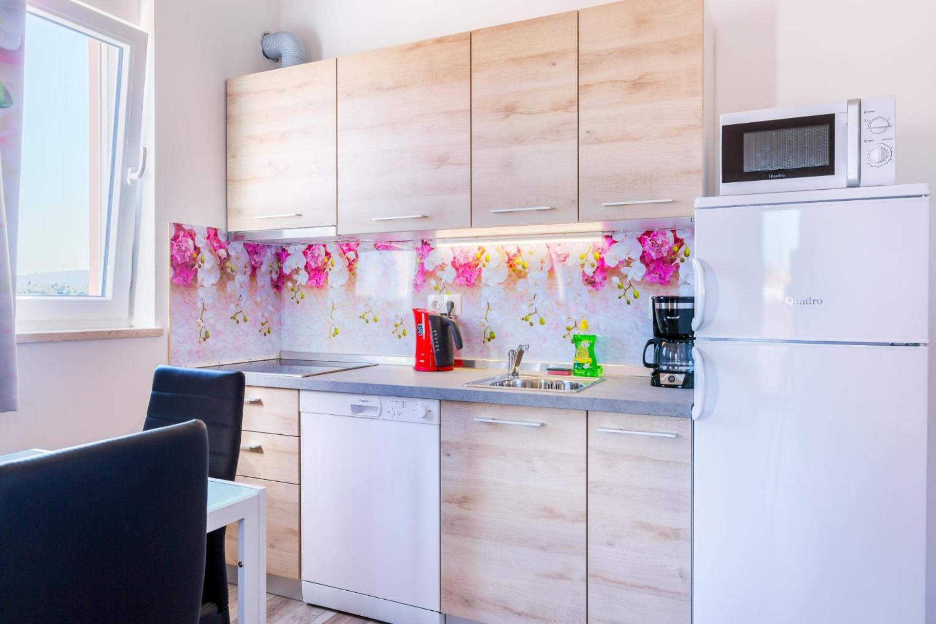 Irina Apartment Медулин Стая снимка