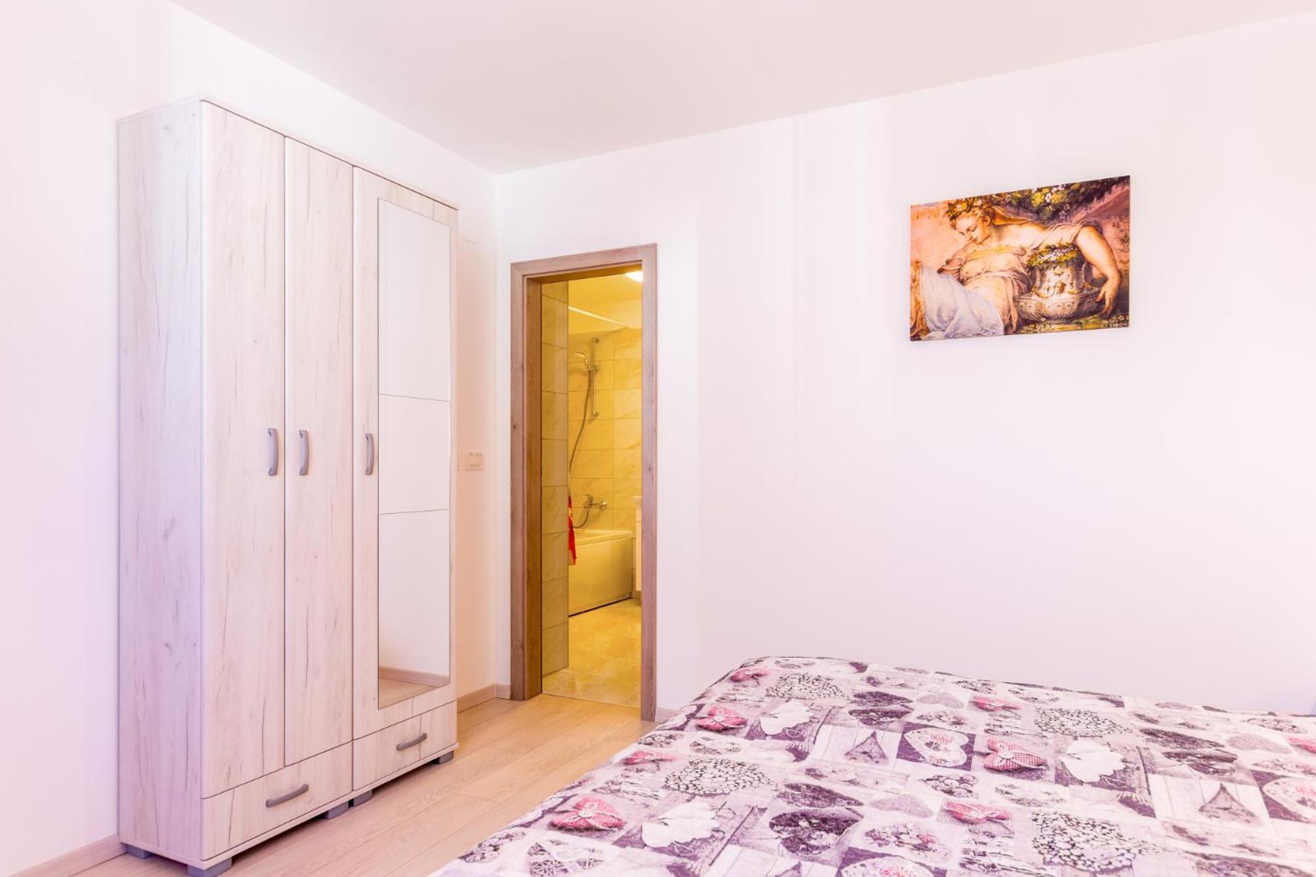 Irina Apartment Медулин Стая снимка