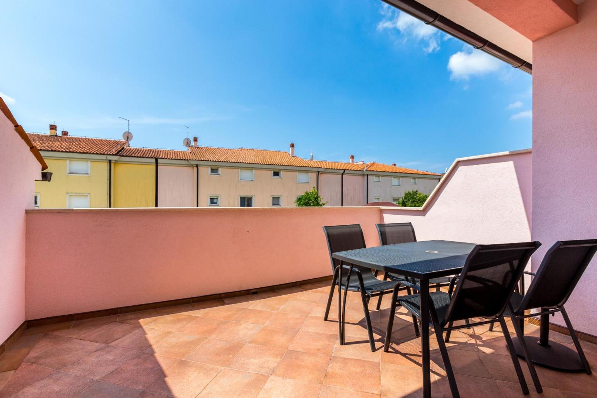 Irina Apartment Медулин Стая снимка