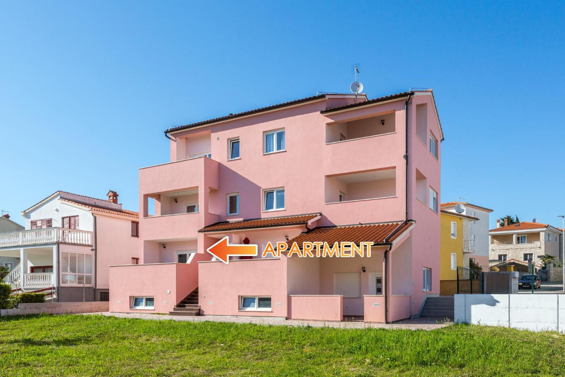 Irina Apartment Медулин Стая снимка